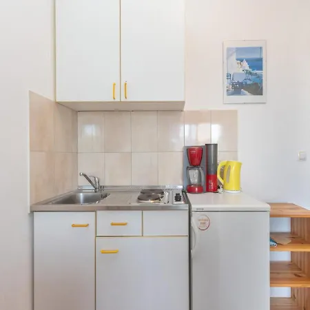 Apartment Ilija Njavro Jadranovo
