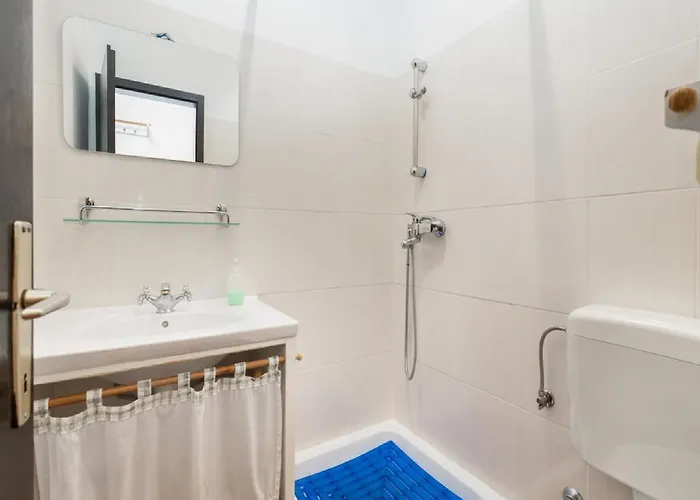 Ilija Njavro Appartement *