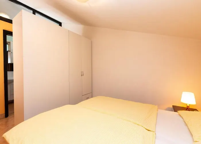 Ilija Njavro Apartmán